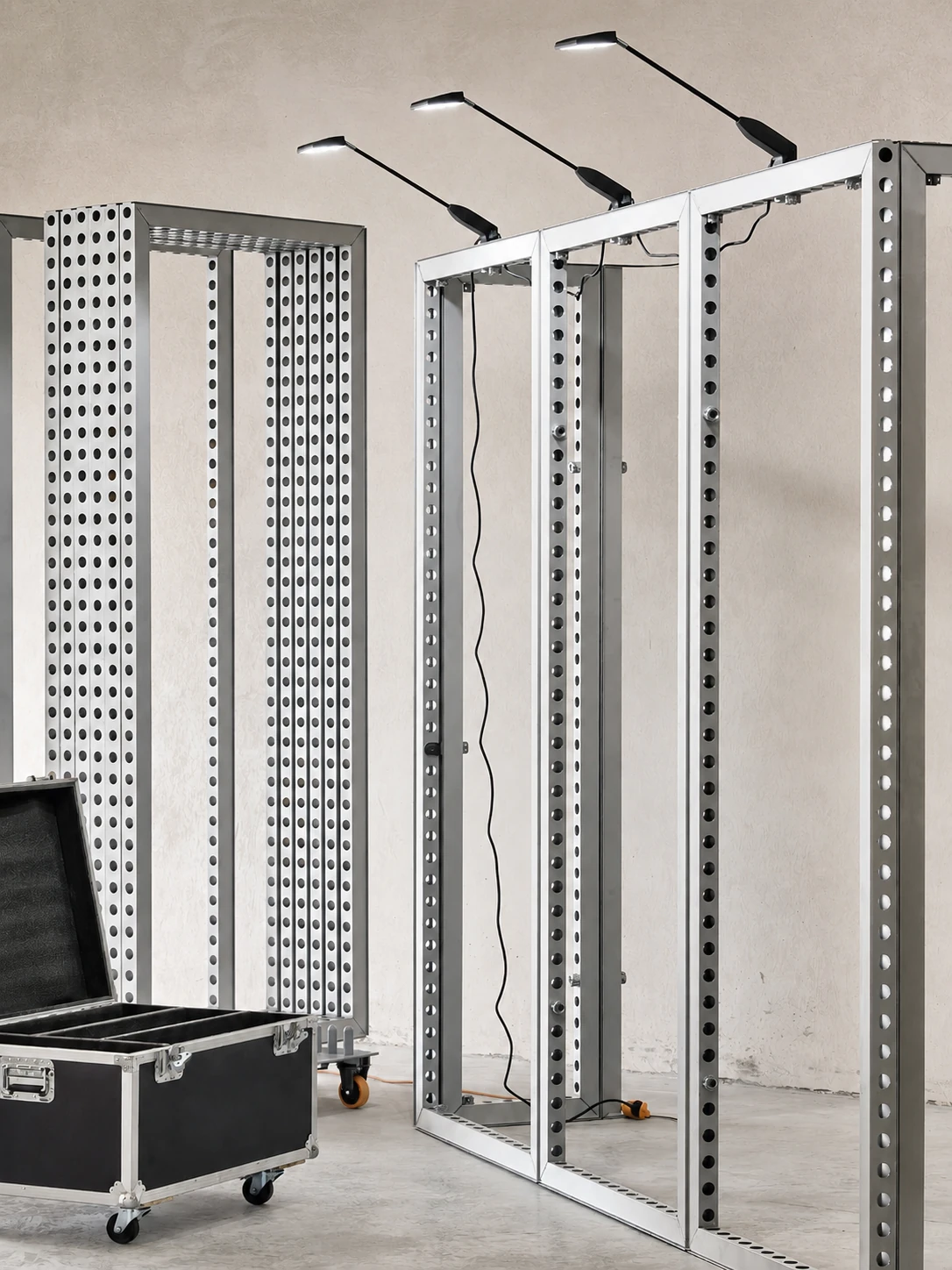 Zestaw lamp LED przygotowany do transportu